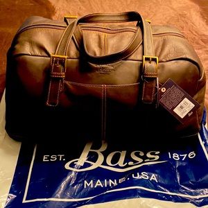 A genuine leather duffel bag